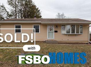 3707 Volquardsen Ave, Davenport, IA 52806