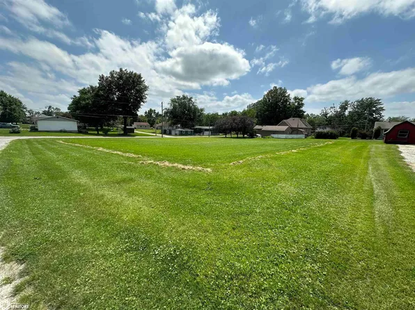 809 C Ave E, Albia, IA 52531