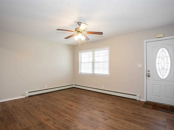 5th image of 383 River Ave