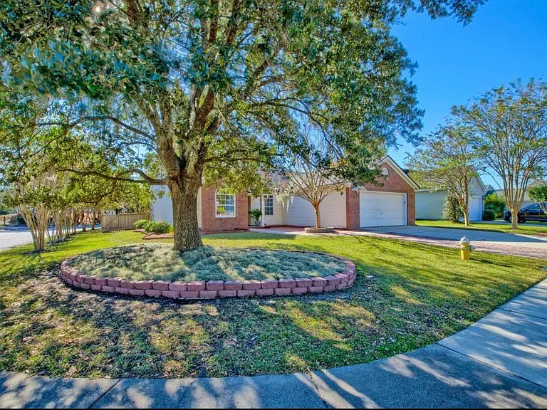 7186 Windmill Creek Rd — Photo 5