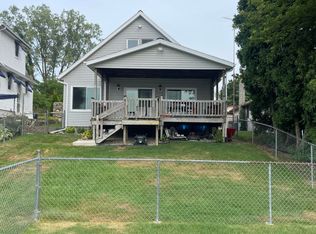 294 Ackerson Lake Dr, Jackson, MI 49201