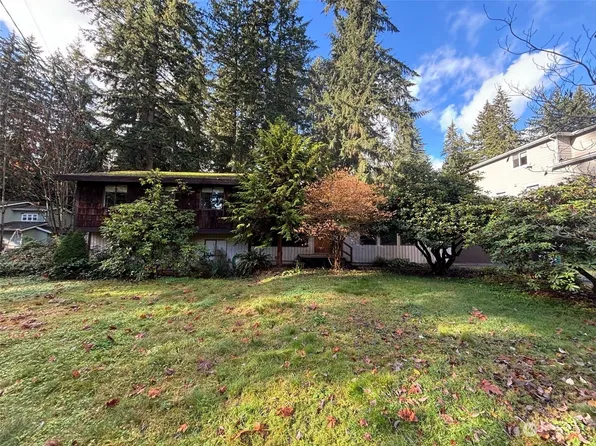 18843 168th Avenue NE, Woodinville, WA 98072