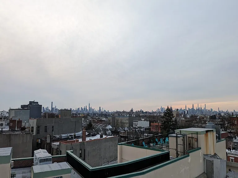 2077A Fulton St #5B — Photo 8