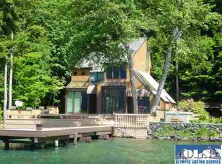 2461 E Beach Rd, Port Angeles, WA 98363