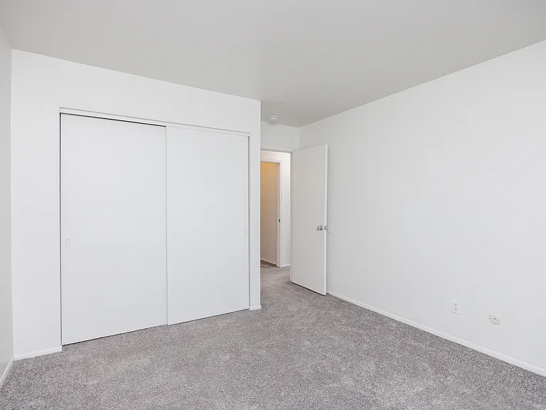 Cedar Creek Apartments — Photo 15