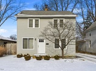 413 Grove Ave, Cuyahoga Falls, OH 44221