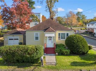 128 Canton St, West Haven, CT 06516