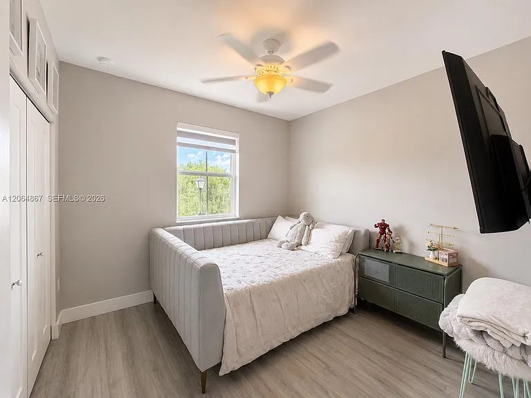 14753 SW 25th St — Photo 29