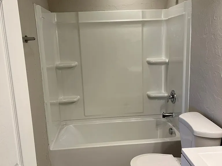 Salem Run Apartments - Phase 1 — Photo 115