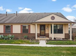 24497 Woodbridge Rd, Warren, MI 48091