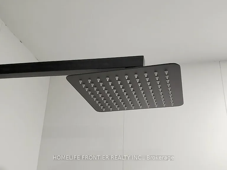 197 Hallam St #1 — Photo 17