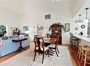 2186 Egret Cir, Sanibel, FL 33957