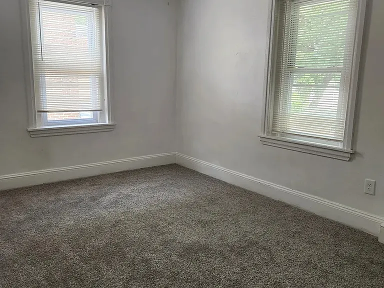 911 Saville Ave #2 — Photo 6