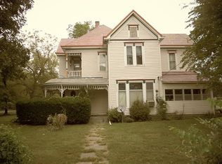 101 N Moulton St, Leeton, MO 64761