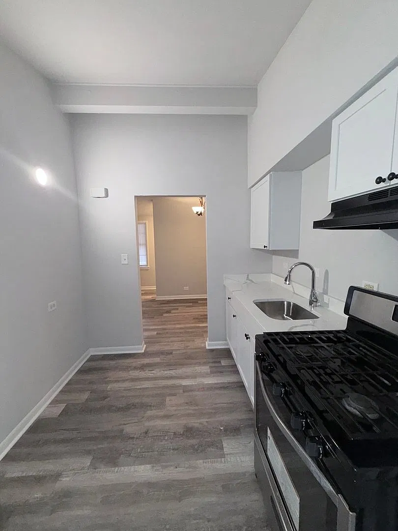 1530 N 1st Avenue — Photo 1