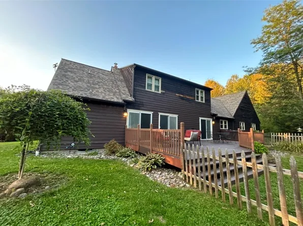 162 Sharman Dr, Norwich, NY 13815