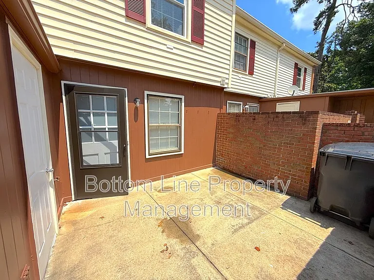 4633 Old Lantern Way — Photo 13