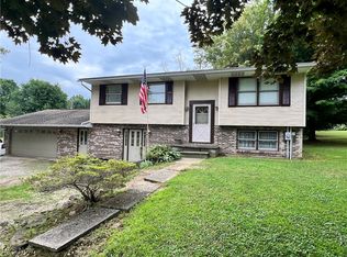 5038 Bushnell Rd, Conneaut, OH 44030