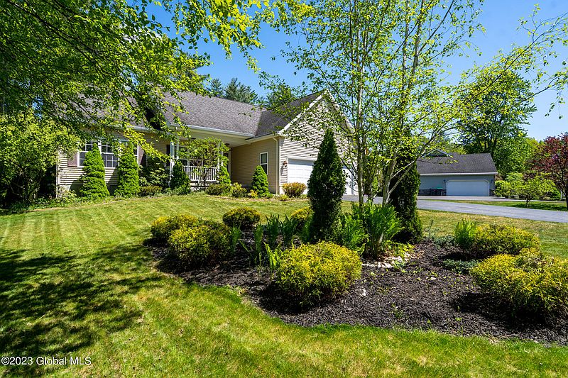 3rd image of 104 Citation Way