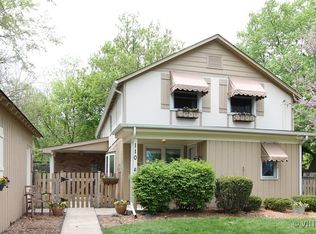 110 Kainer Ave, Barrington, IL 60010