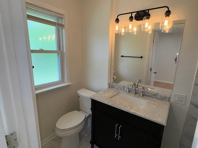 7450 Webster St — Photo 14