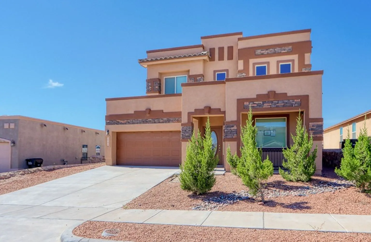 Five-Bedroom Rental Home in Emerald Park!! — Photo 3