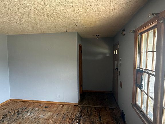 3rd image of 3607 Lake Drive Ave N