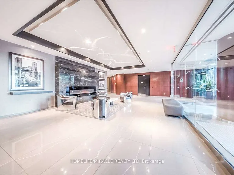 231 Fort York Blvd #2310 — Photo 15