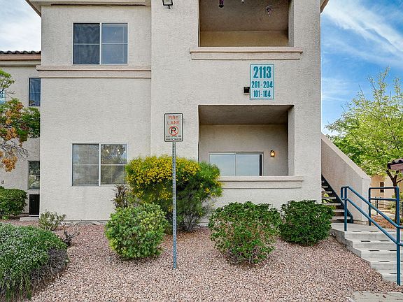 2nd image of 2113 Echo Bay St Unit 102
