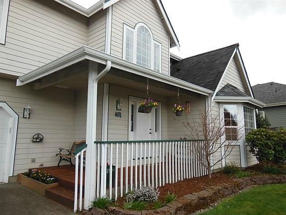 3rd image of 2922 Stirling Ct SE