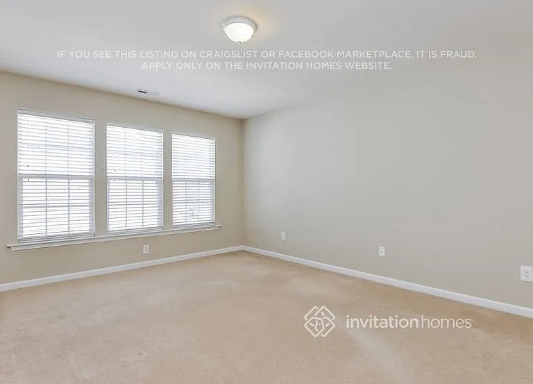 12569 Honeychurch St — Photo 14