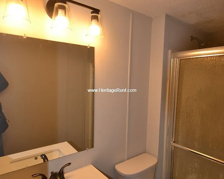11049-11051 Stephens Rd — Photo 6