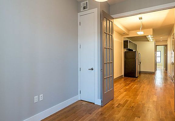 3rd image of 249 Himrod St APT 2R
