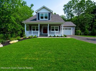 803 Leonardville Rd, Leonardo, NJ 07737