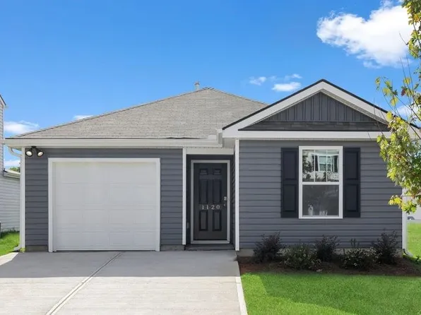 1120 Kaden Ct, Roebuck, SC 29376