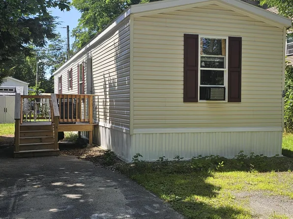 10 Arlene Lane, Windham, ME 04062