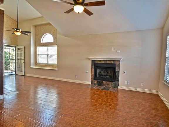 3rd image of 7476 Luz De Lumbre Ave