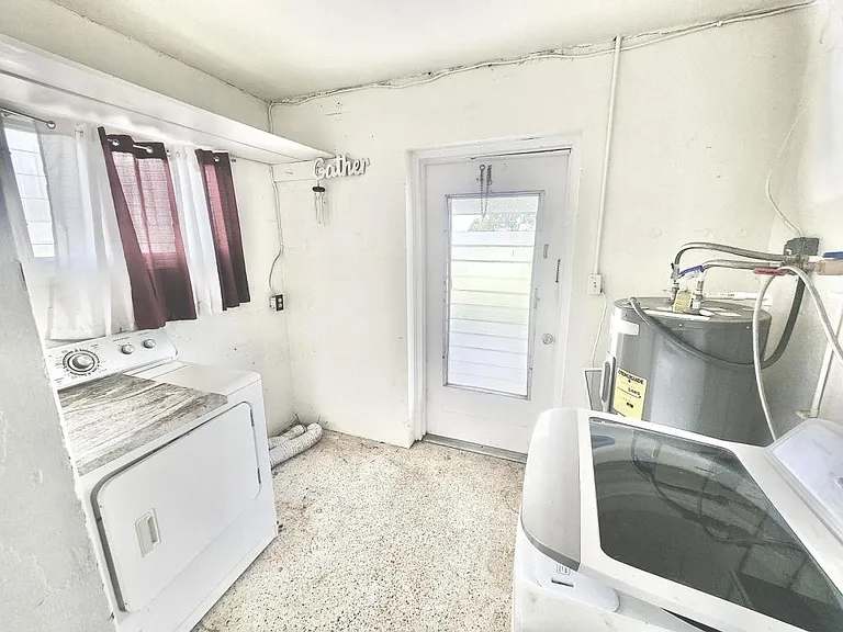 27263 Whitman Ave — Photo 14