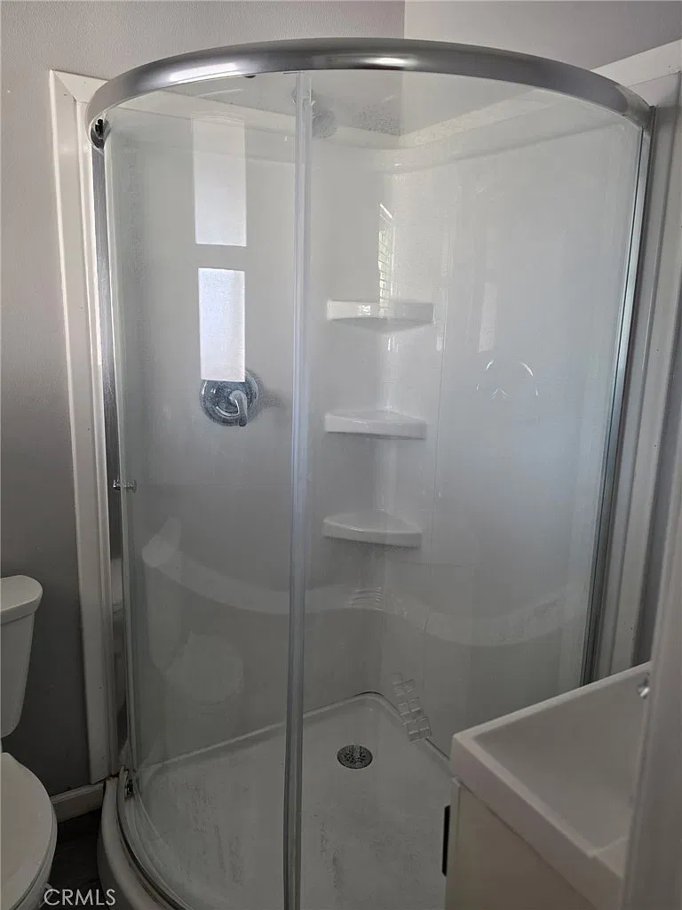 1 bed, 750 sqft, $2,000 — Photo 3