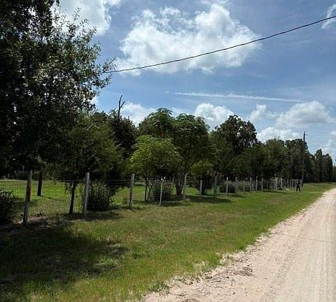 2nd image of 25660 Cemetery Rd