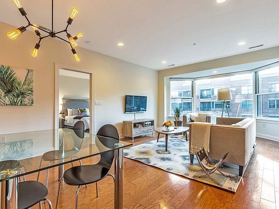 3rd image of 22 Avenue At Port Imperial APT 409