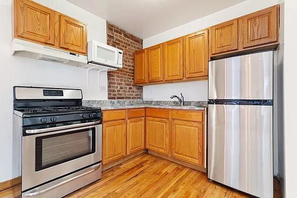 Rented by REAL New York | media 5