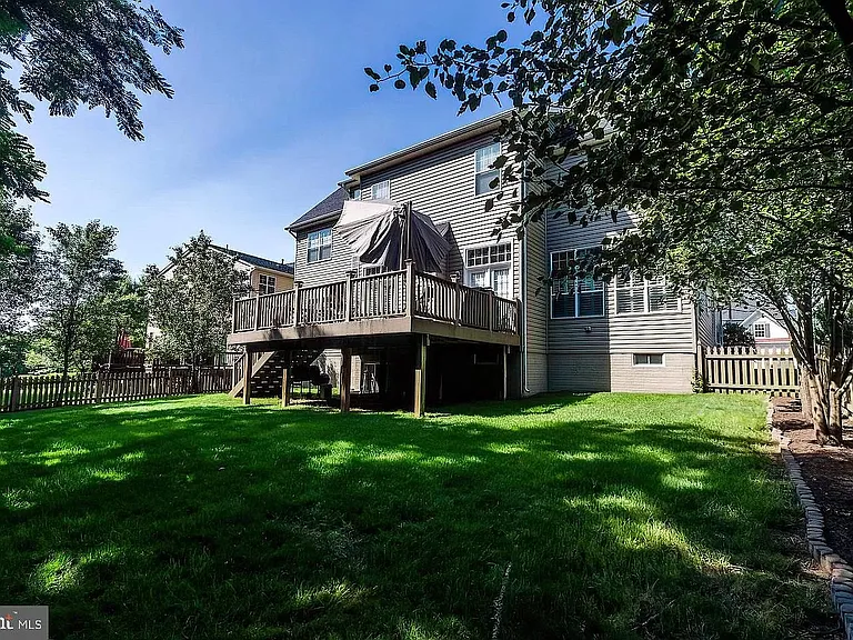 113 Setting Sun Ct — Photo 3