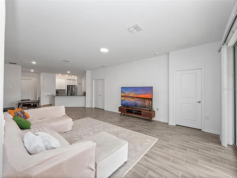 6308 Chirpine Ln — Photo 13