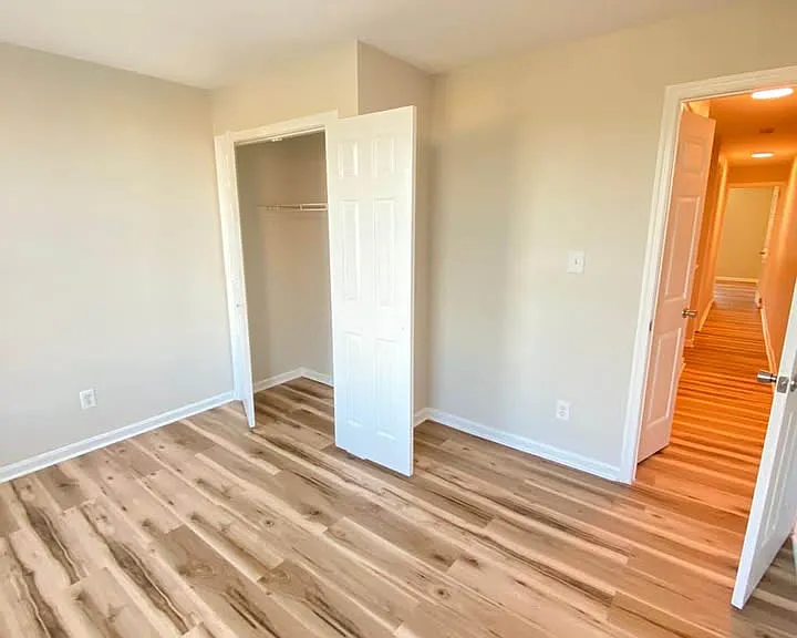 2538 E Fayette St — Photo 7