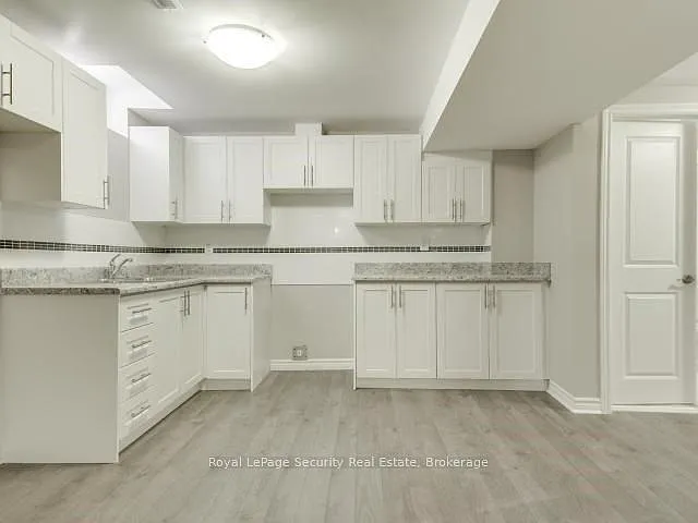 76 Dante Ct — Photo 18