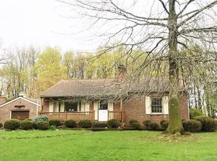 244 Windermere Rd, Lockport, NY 14094