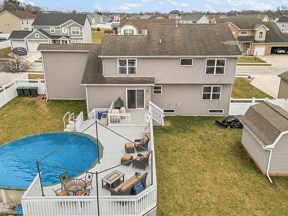 4th image of 6442 Hidden Waters Dr