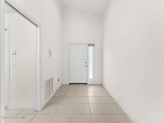 5th image of 3593 Osceola Dr