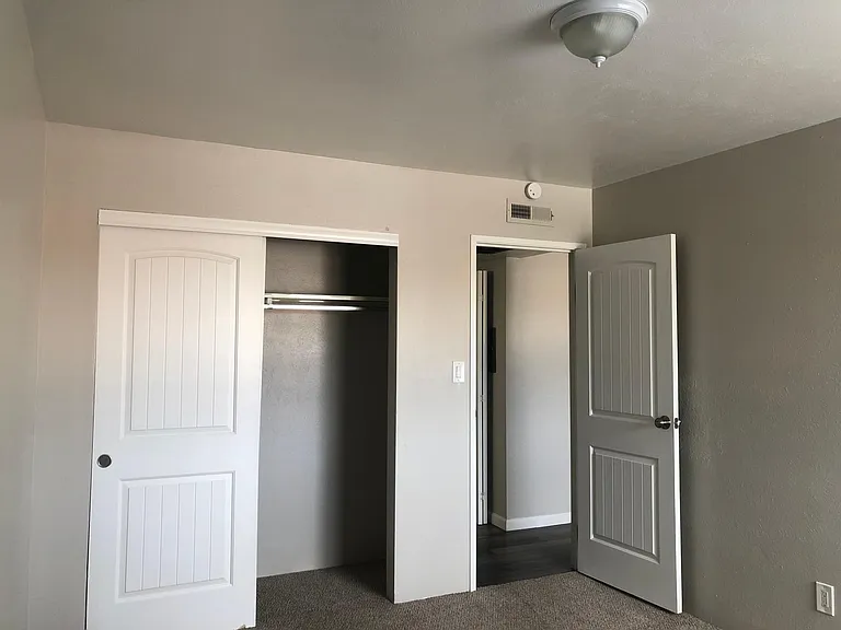 3633 S Sheridan Blvd #16 — Photo 7